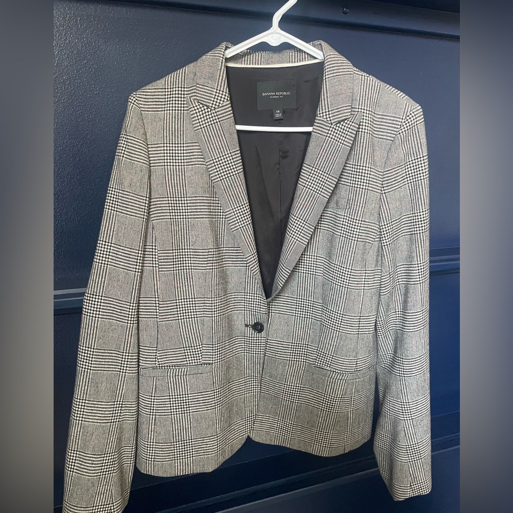 Banana Republic Classic Fit Glenn Plaid Blazer